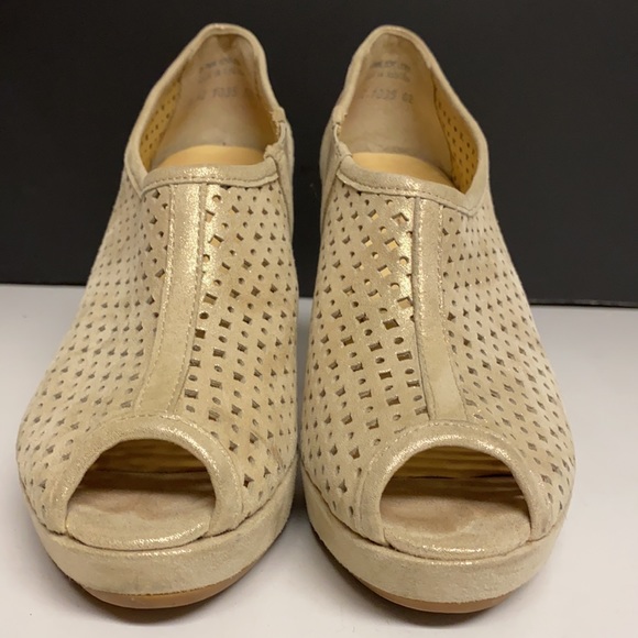 Paul Green Cream Sparkling Heeled Slip On Shoes Size 8 - Picture 5 of 17